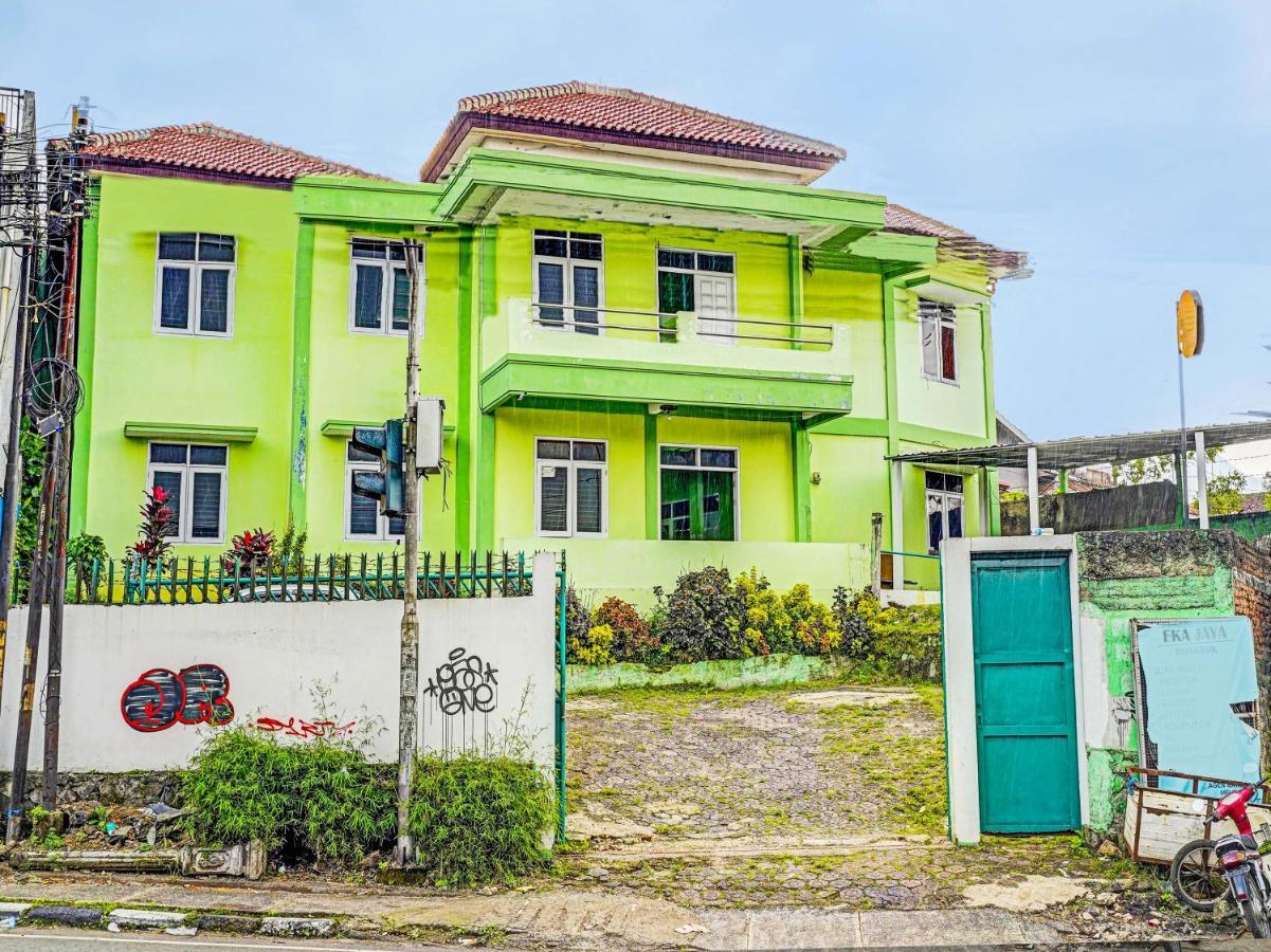Spot On 91325 Hijau Syariah 2*