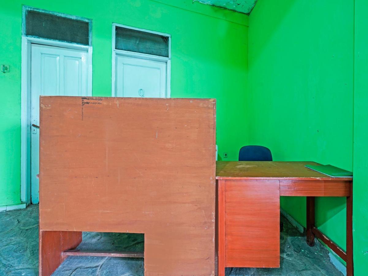 Hotel Spot On 91325 Hijau Syariah