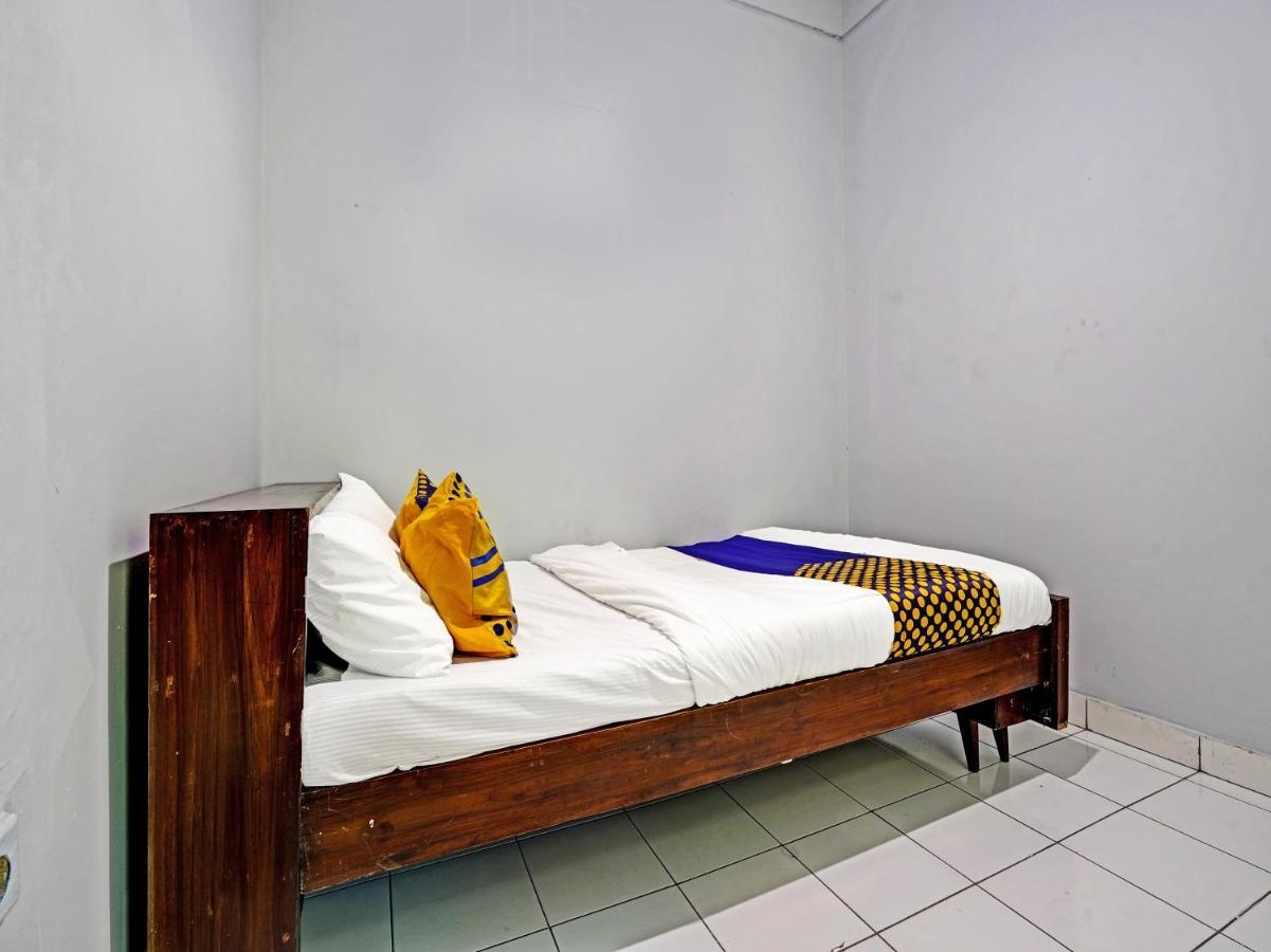 Hotel Spot On 91325 Hijau Syariah Bandung