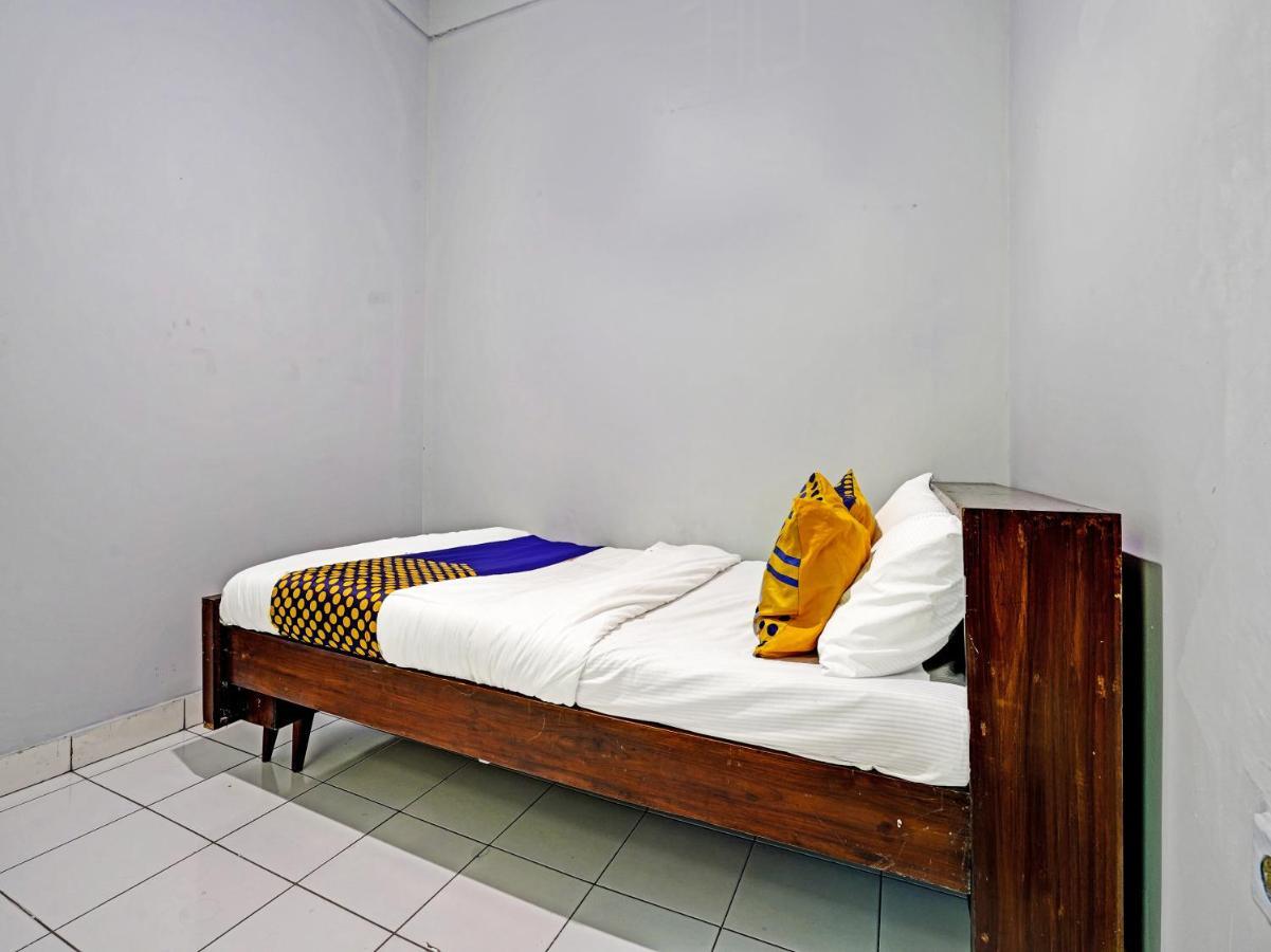 Hotel Spot On 91325 Hijau Syariah 2*