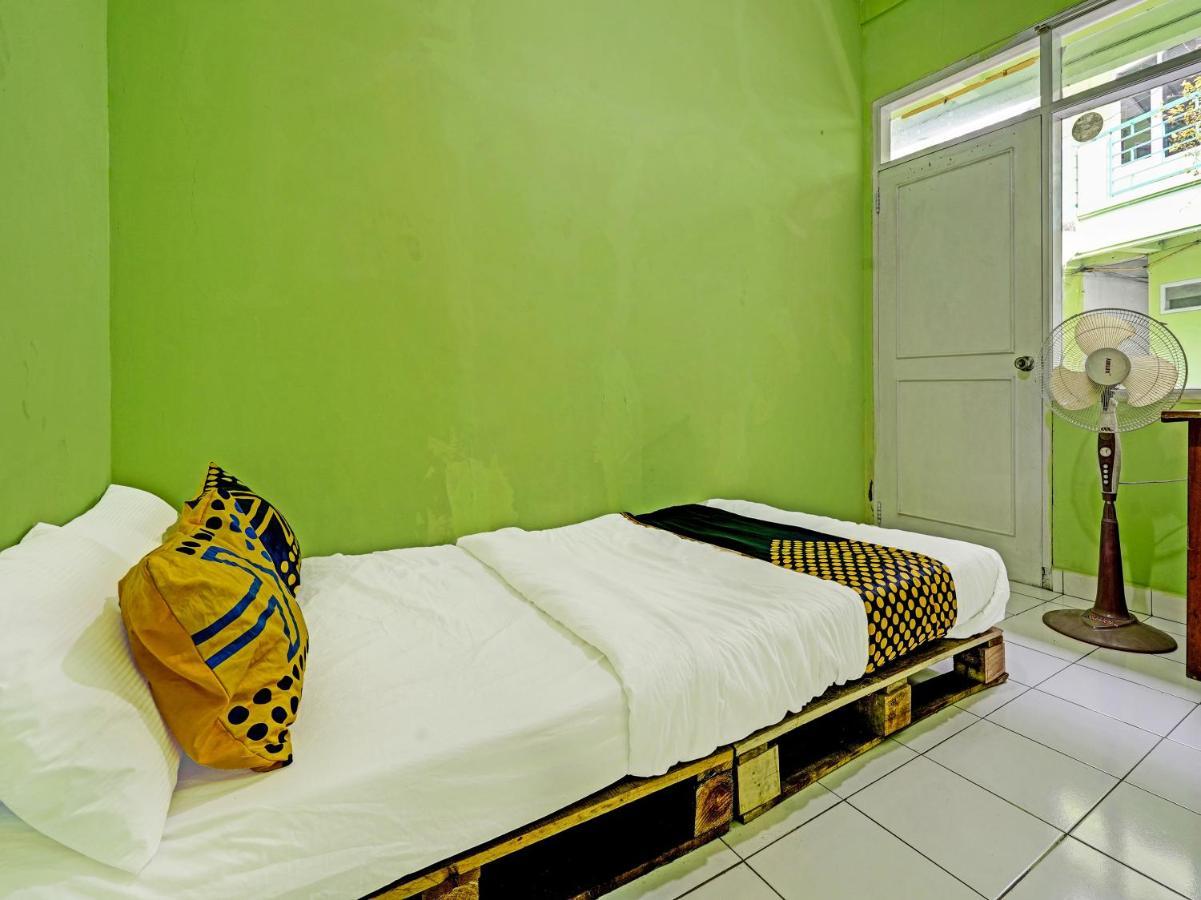 Hotel Spot On 91325 Hijau Syariah Bandung
